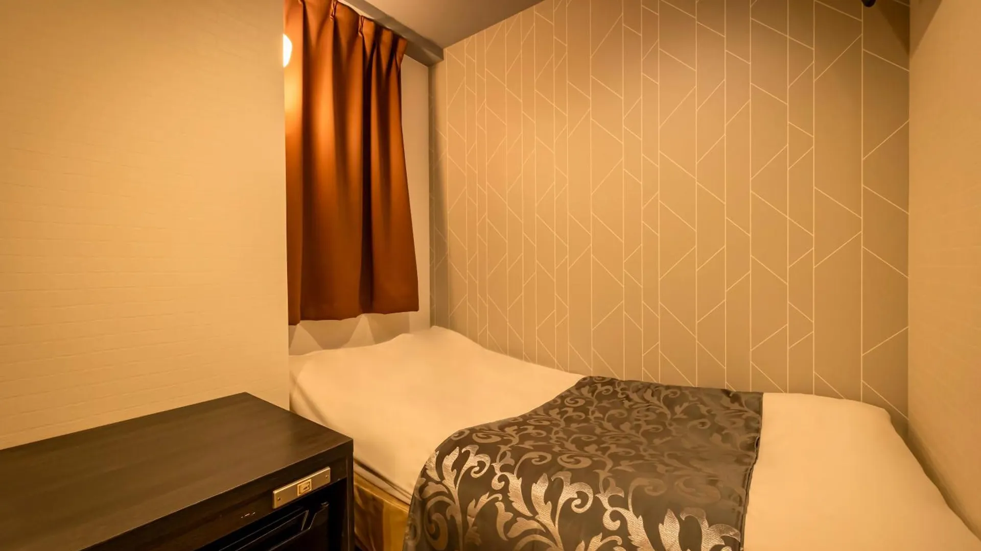 מלון אהבה טוקיו Hotel Peace (Adults Only)