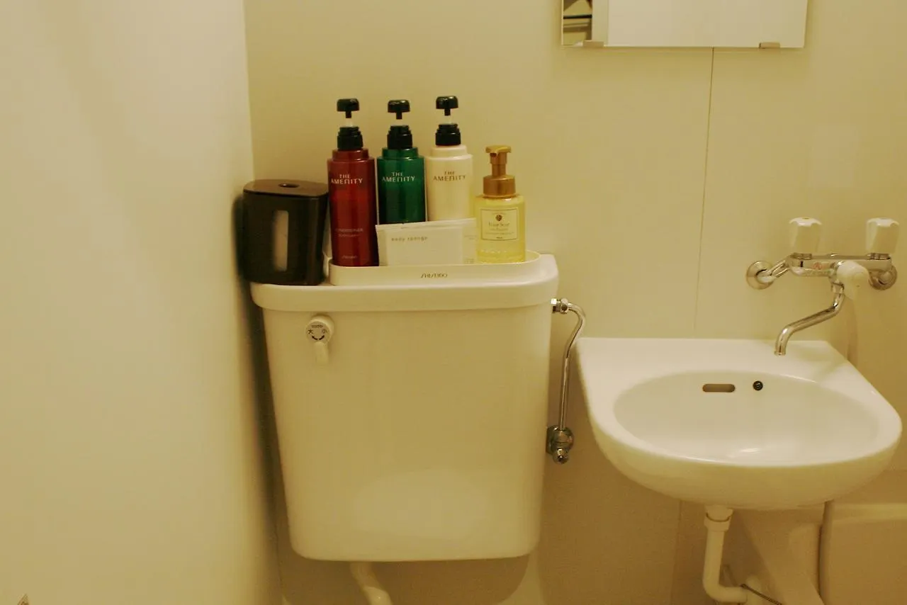 טוקיו Hotel Peace (Adults Only)